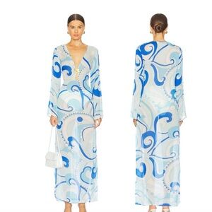 Elegant Blue Swirl Maxi Dress